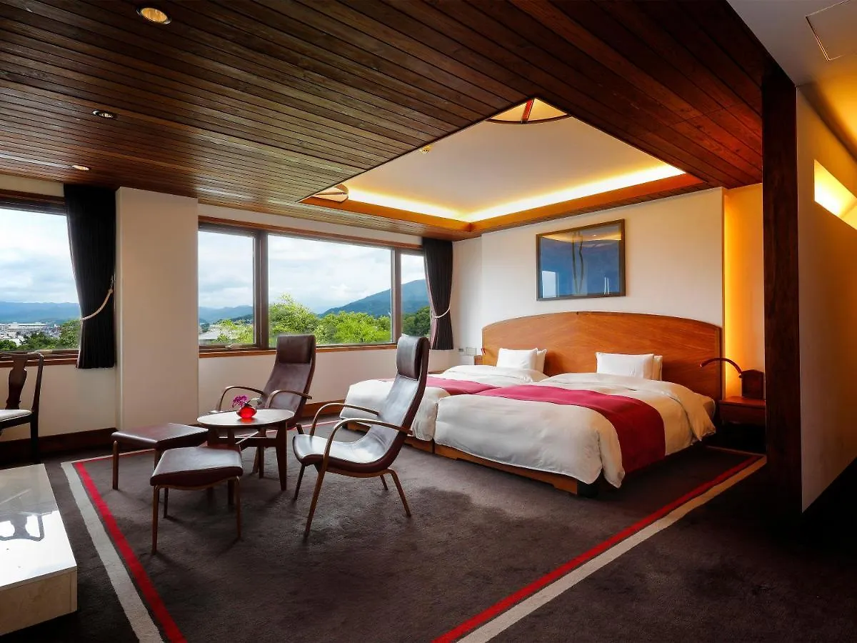 *****  Hotel Chourakukan Kyoto Gion 長楽館 Japonsko