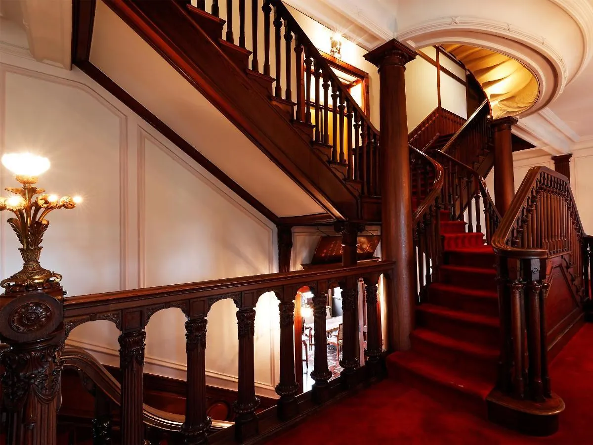 Hotel Chourakukan Kyoto Gion 長楽館 5*,